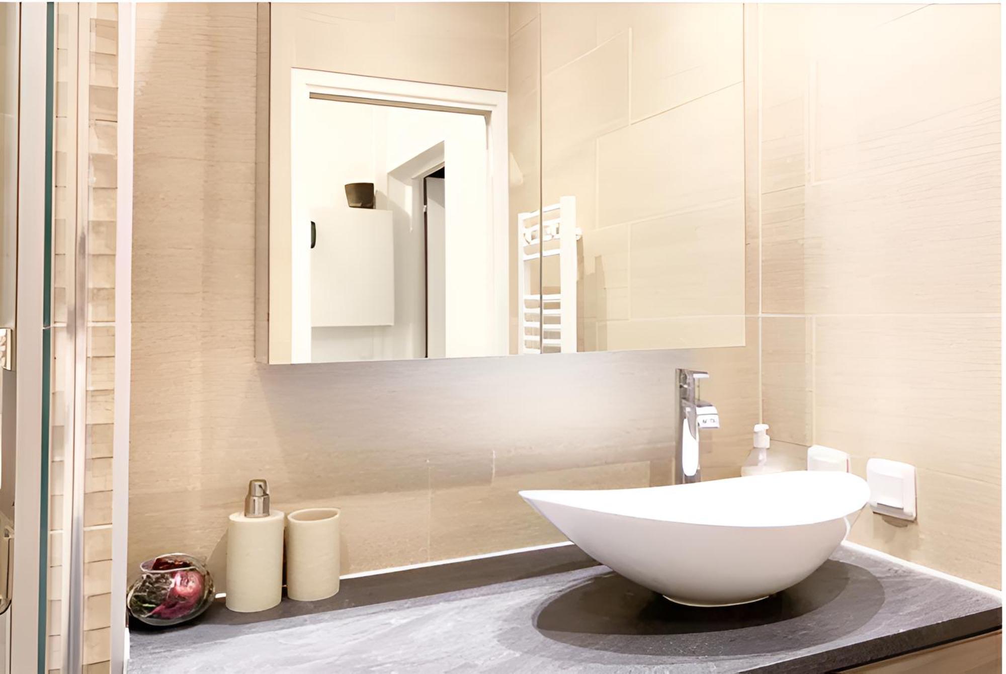 Seine Apartment Париж Екстериор снимка
